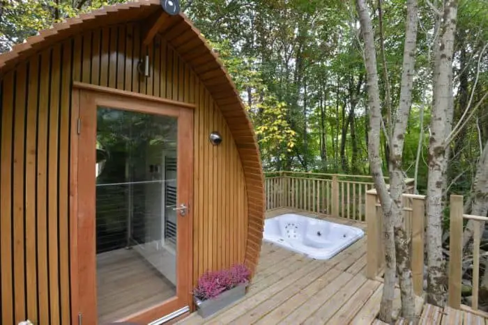 Romantic Getaway Glamping Pod for 2 with hot tub